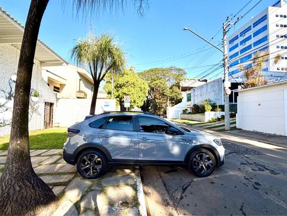 VOLKSWAGEN NIVUS 1.0 200 TSI TOTAL FLEX HIGHLINE AUTOMÁTICO VOLKSWAGEN NIVUS 1.0 200 TSI TOTAL FLEX HIGHLINE AUTOMÁTICO